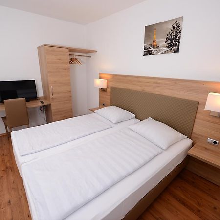 Hotel Linde Щутгарт Екстериор снимка