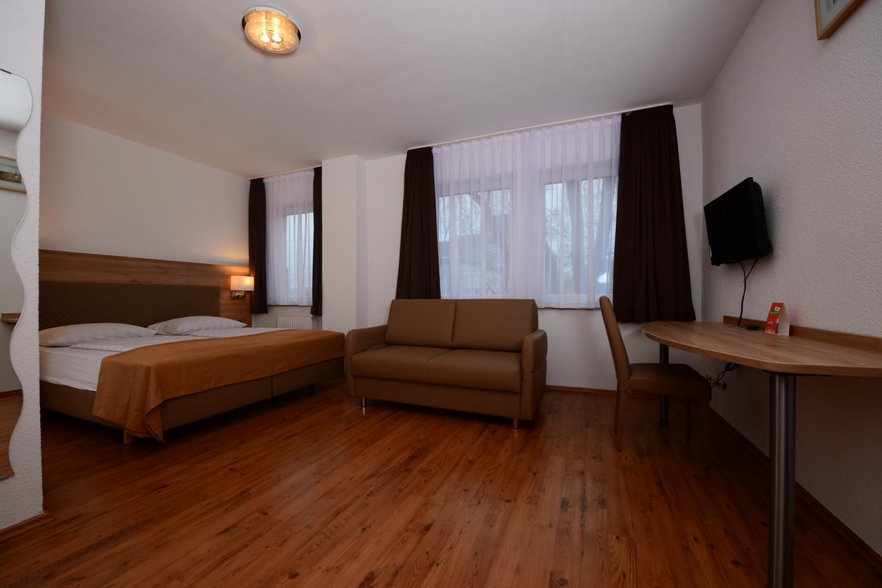 Hotel Linde Щутгарт Екстериор снимка